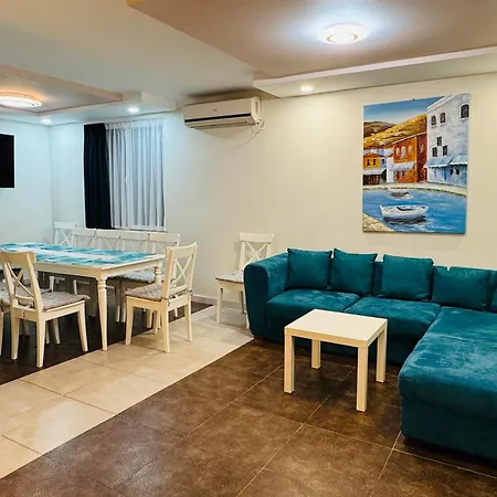 Villa Holiday Балчик