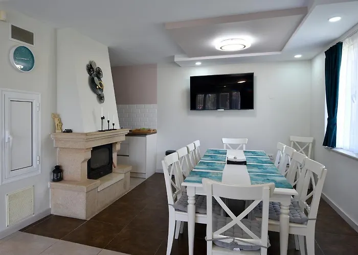 Villa Holiday Guest house Balchik