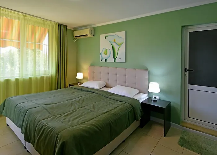 Villa Holiday Guest house Balchik