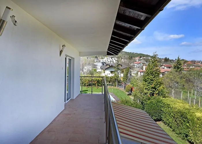 Villa Holiday Guest house Balchik